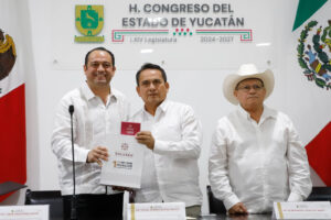 Destacan Cambio En La Forma De Gobernar Durante Entrega Del Primer Informe Del Gobernador Joaquín Díaz Mena