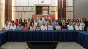 photo_5098622502937758704_y